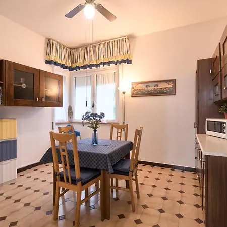 Lidia's 5 Terre With Parking Daire